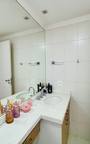 Apartamento para alugar com 135m², 3 quartos e 2 vagasBanheiro 1