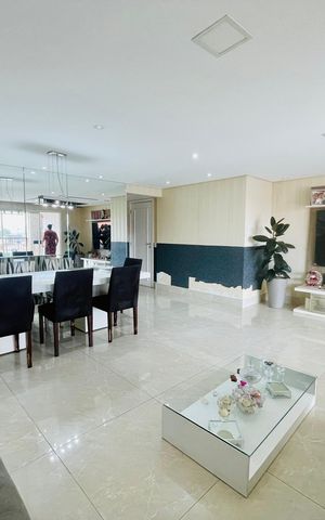 Apartamento para alugar com 135m², 3 quartos e 2 vagasSala