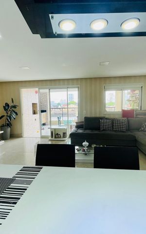 Apartamento para alugar com 135m², 3 quartos e 2 vagasSala