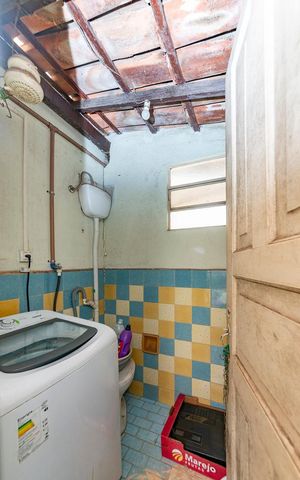 Casa à venda com 312m², 3 quartos e 3 vagas Casa à venda com 312m², 3 quartos e 3 vagasÁrea de Serviço