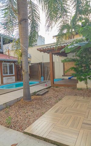 Casa à venda com 423m², 5 quartos e 3 vagasPiscina