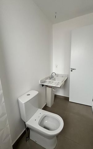 Apartamento à venda com 163m², 3 quartos e 3 vagas Apartamento à venda com 163m², 3 quartos e 3 vagasBanheiro da Suíte 2