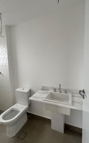 Apartamento à venda com 163m², 3 quartos e 3 vagas Apartamento à venda com 163m², 3 quartos e 3 vagasBanheiro da Suíte 2