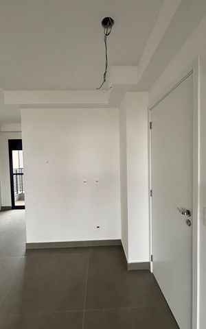 Apartamento à venda com 163m², 3 quartos e 3 vagas Apartamento à venda com 163m², 3 quartos e 3 vagasCozinha