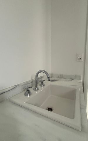Apartamento à venda com 163m², 3 quartos e 3 vagas Apartamento à venda com 163m², 3 quartos e 3 vagasBanheiro da Suíte 1