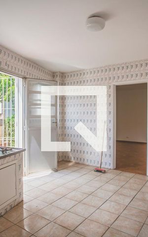 Casa para alugar com 233m², 3 quartos e 2 vagas Casa para alugar com 233m², 3 quartos e 2 vagasCozinha