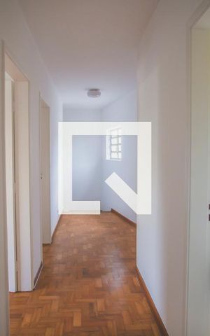 Casa para alugar com 233m², 3 quartos e 2 vagas Casa para alugar com 233m², 3 quartos e 2 vagasCorredor