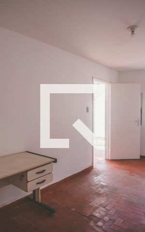 Casa para alugar com 233m², 3 quartos e 2 vagas Casa para alugar com 233m², 3 quartos e 2 vagasEdícula