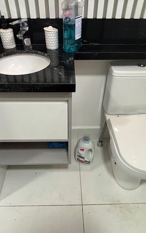 Studio para alugar com 23m², 1 quarto e sem vaga Studio para alugar com 23m², 1 quarto e sem vagaBanheiro