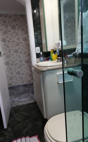 Casa à venda com 312m², 3 quartos e 3 vagasBanheiro Social