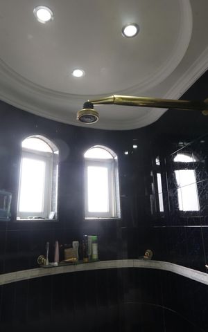 Casa à venda com 312m², 3 quartos e 3 vagasBanheiro da Suíte