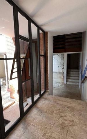 Casa à venda com 376m², 7 quartos e 7 vagas