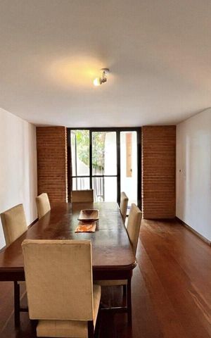Casa à venda com 376m², 7 quartos e 7 vagas