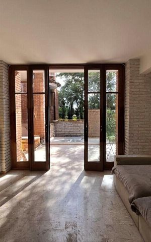 Casa à venda com 376m², 7 quartos e 7 vagas