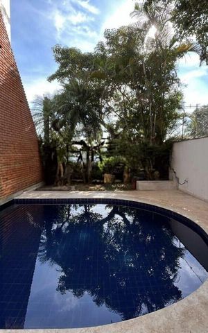 Casa à venda com 376m², 7 quartos e 7 vagas