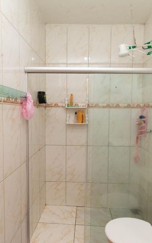 Casa para alugar com 374m², 3 quartos e 2 vagasBanheiro