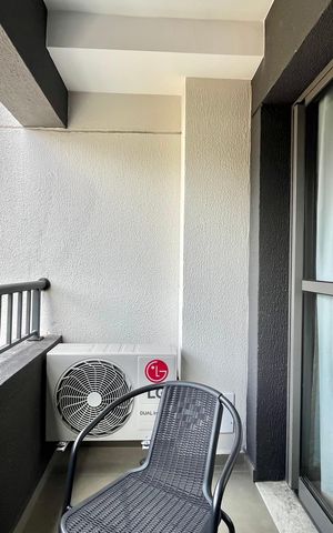 Studio à venda com 24m², 1 quarto e sem vaga Studio à venda com 24m², 1 quarto e sem vagaVaranda Studio