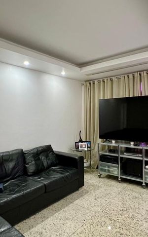 Apartamento à venda com 431m², 4 quartos e 4 vagas Apartamento à venda com 431m², 4 quartos e 4 vagassala