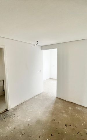 Apartamento à venda com 298m², 4 quartos e 5 vagas Apartamento à venda com 298m², 4 quartos e 5 vagasSuíte 1