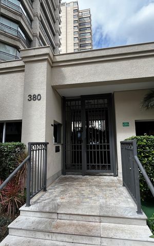 Apartamento à venda com 298m², 4 quartos e 5 vagas Apartamento à venda com 298m², 4 quartos e 5 vagasFachada