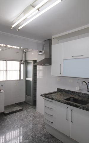 Apartamento à venda com 101m², 3 quartos e 1 vagaCozinha