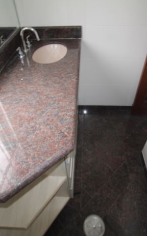 Apartamento à venda com 101m², 3 quartos e 1 vagaQuarto 3 - Banheiro