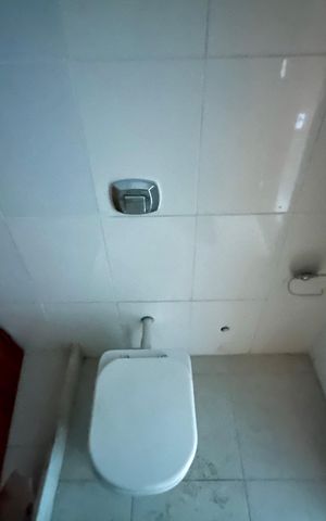 Studio à venda com 40m², 1 quarto e sem vaga Studio à venda com 40m², 1 quarto e sem vagaBanheiro
