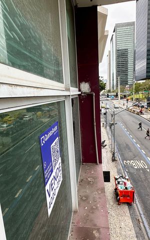 Studio à venda com 40m², 1 quarto e sem vaga Studio à venda com 40m², 1 quarto e sem vagaPlaca