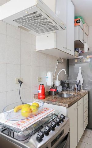 Apartamento à venda com 51m², 2 quartos e 1 vaga Apartamento à venda com 51m², 2 quartos e 1 vagaCozinha e área de serviço