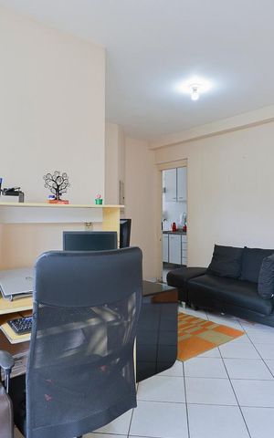 Apartamento à venda com 51m², 2 quartos e 1 vaga Apartamento à venda com 51m², 2 quartos e 1 vagaSala