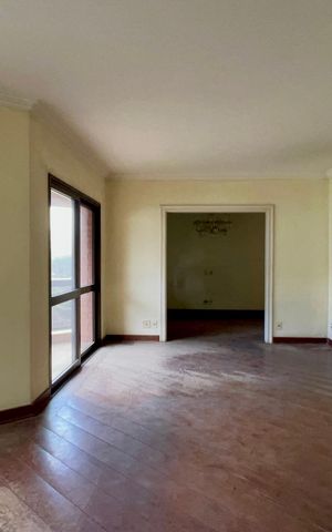 Apartamento à venda com 173m², 3 quartos e 3 vagas Apartamento à venda com 173m², 3 quartos e 3 vagasSala