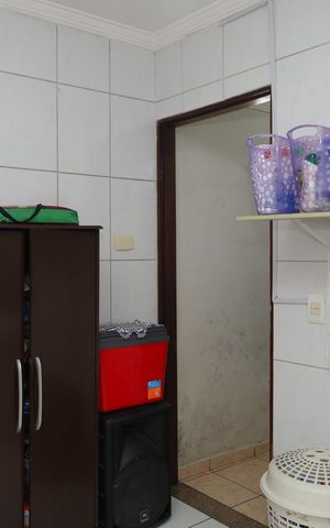 Casa à venda com 168m², 3 quartos e 2 vagasÁrea de Serviço