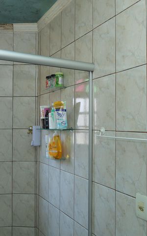 Casa à venda com 168m², 3 quartos e 2 vagasBanheiro 1 - Suíte