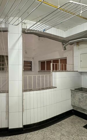Apartamento à venda com 296m², 4 quartos e 1 vaga