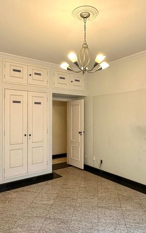 Apartamento à venda com 296m², 4 quartos e 1 vaga Apartamento à venda com 296m², 4 quartos e 1 vagaQuarto 01