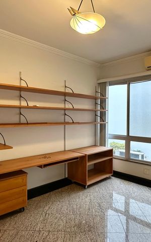 Apartamento à venda com 296m², 4 quartos e 1 vaga Apartamento à venda com 296m², 4 quartos e 1 vagaQuarto 02
