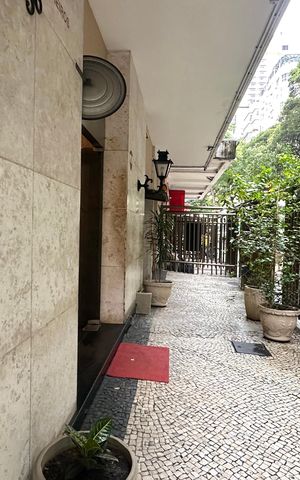Apartamento à venda com 296m², 4 quartos e 1 vaga