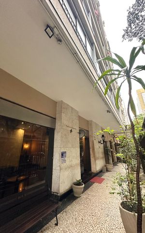 Apartamento à venda com 296m², 4 quartos e 1 vaga