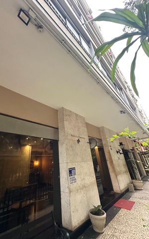Apartamento à venda com 296m², 4 quartos e 1 vaga