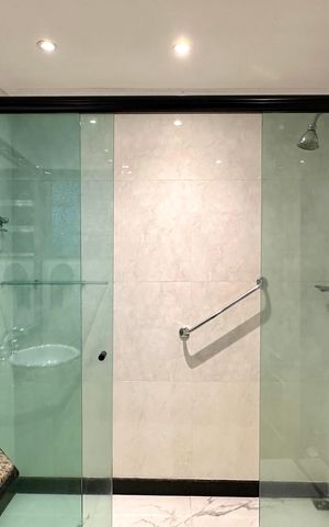 Apartamento à venda com 296m², 4 quartos e 1 vaga Apartamento à venda com 296m², 4 quartos e 1 vagaSuíte