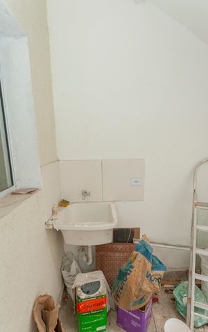 Casa para alugar com 50m², 1 quarto e sem vagaÁrea de Serviço
