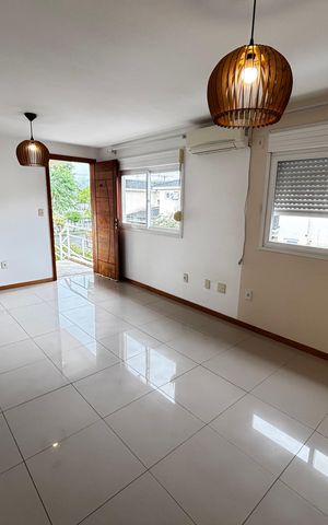 Casa de condomínio para alugar com 57m², 2 quartos e 1 vaga Casa de condomínio para alugar com 57m², 2 quartos e 1 vagaSala