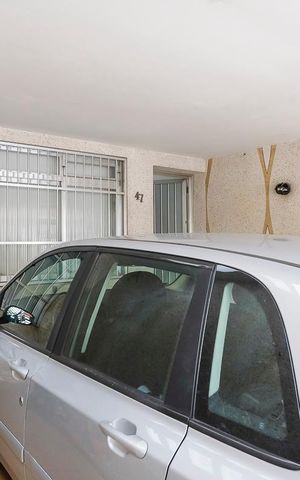 Casa à venda com 180m², 3 quartos e 2 vagasGaragem