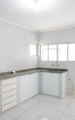 Casa para alugar com 122m², 2 quartos e 1 vagaCozinha