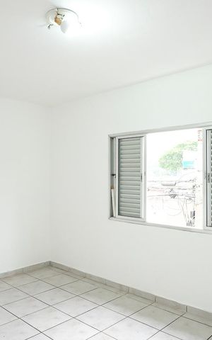 Casa para alugar com 122m², 2 quartos e 1 vagaQuarto 1