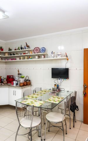 Casa de condomínio para alugar com 162m², 2 quartos e 2 vagas Casa de condomínio para alugar com 162m², 2 quartos e 2 vagasCozinha
