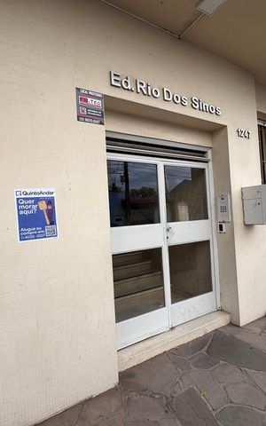Apartamento à venda com 75m², 3 quartos e sem vaga Apartamento à venda com 75m², 3 quartos e sem vagaFachada
