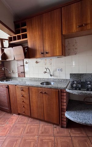 Apartamento à venda com 75m², 3 quartos e sem vaga Apartamento à venda com 75m², 3 quartos e sem vagaCozinha