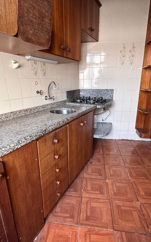Apartamento à venda com 75m², 3 quartos e sem vaga Apartamento à venda com 75m², 3 quartos e sem vagaCozinha