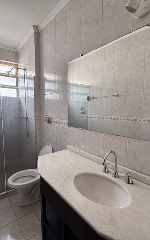 Apartamento à venda com 75m², 3 quartos e sem vaga Apartamento à venda com 75m², 3 quartos e sem vagaBanheiro